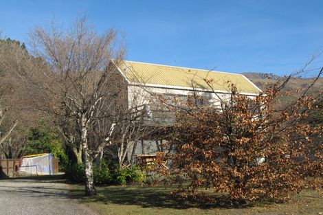 Photo of property in 1 Sargood Drive, Wanaka, 9305