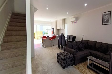 Photo of property in 25 Hakawai Avenue, Takanini, 2112