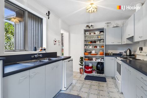 Photo of property in 2 Heath Street, Andersons Bay, Dunedin, 9013