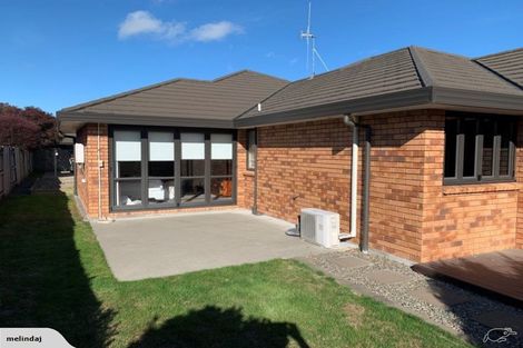 Photo of property in 4 Manhattan Court, Kelvin Grove, Palmerston North, 4414
