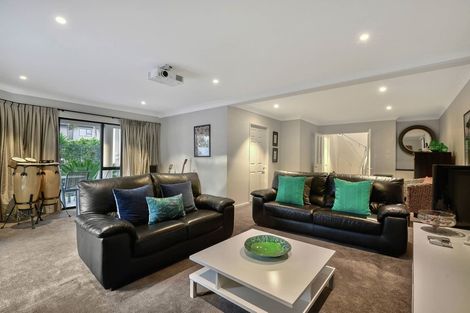 Photo of property in 12 Clyside Avenue, Half Moon Bay, Auckland, 2012