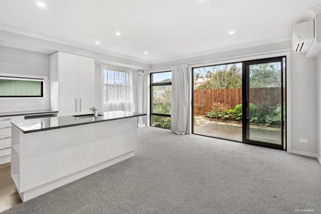 Photo of property in 10/25 Thackeray Street, Hamilton Lake, Hamilton, 3204