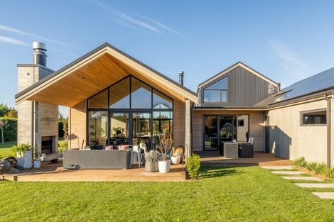 Photo of property in 112 Birchs Road, Prebbleton, 7674