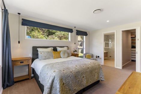 Photo of property in 5b Hobbs Road, Matakatia, Whangaparaoa, 0930