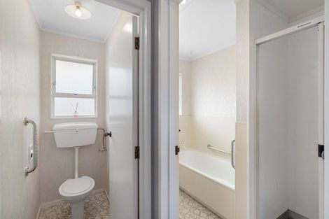 Photo of property in 31 Solway Street, Levin, 5510