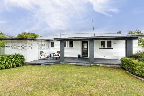 Photo of property in 73 Middle Road, Havelock North, 4130