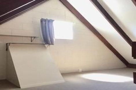 Photo of property in 4/31 Mana Avenue, Titahi Bay, Porirua, 5022