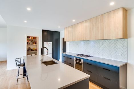 Photo of property in 27 Pohutukawa Drive, Eskdale, Napier, 4182