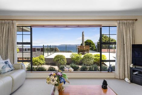 Photo of property in 6 Maniapoto Grove, Waipahihi, Taupo, 3330