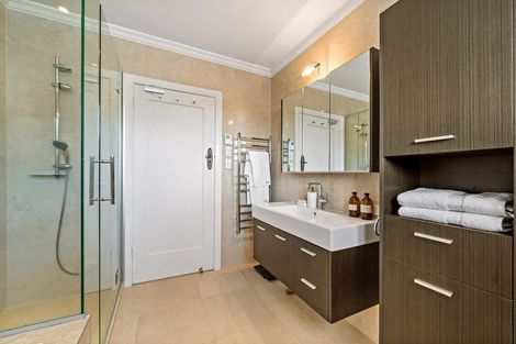 Photo of property in 32 Portland Road, Remuera, Auckland, 1050