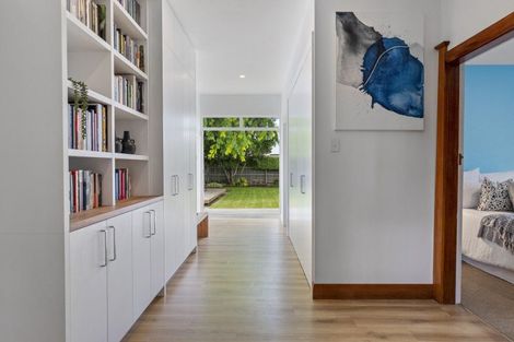 Photo of property in 86 Saint Martins Road, Saint Martins, Christchurch, 8022