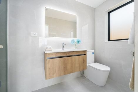 Photo of property in 20 Kaititiko Road, Rosehill, 2113