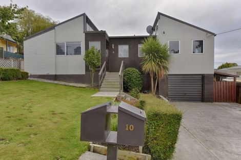 Photo of property in 10 Denton Street, Gore, 9710