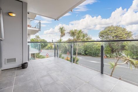 Photo of property in 2e/6 Piwakawaka Street, Eden Terrace, Auckland, 1010
