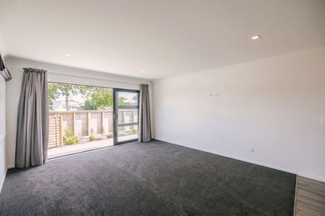 Photo of property in 24 Paisley Street, Mellons Bay, Auckland, 2014