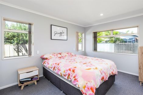 Photo of property in 4a Melanie Place, Orewa, 0931