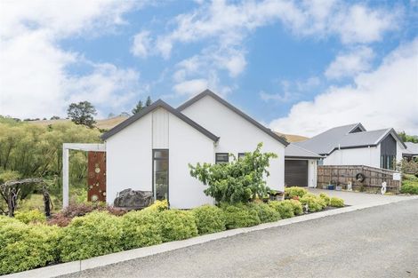 Photo of property in 18 Waterson Lane, Stoke, Nelson, 7011