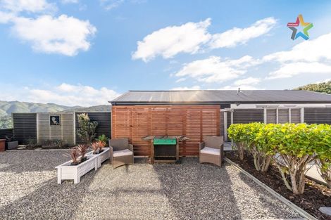 Photo of property in 20 Otonga Heights, Maungaraki, Lower Hutt, 5010