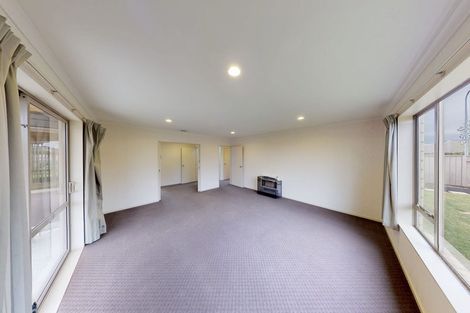 Photo of property in 6 Geneva Terrace, Kelvin Grove, Palmerston North, 4414