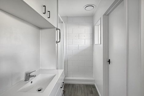 Photo of property in 1a-d Aparima Street, Gore, 9710