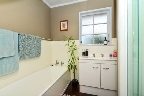 Photo of property in 169 Tuhikaramea Road, Dinsdale, Hamilton, 3204