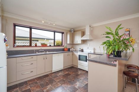 Photo of property in 22 Craig Street, Waikiwi, Invercargill, 9810