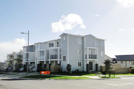 Photo of property in 92 Arrowsmith Drive, Flat Bush, Auckland, 2019