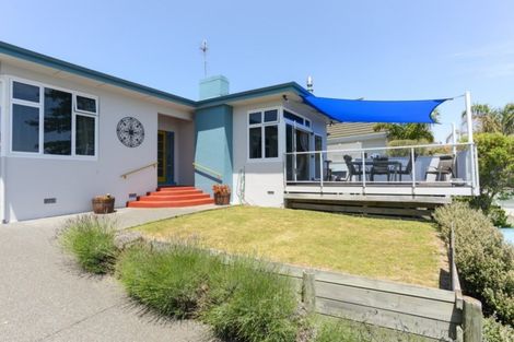 Photo of property in 5 Milton Terrace, Hospital Hill, Napier, 4110