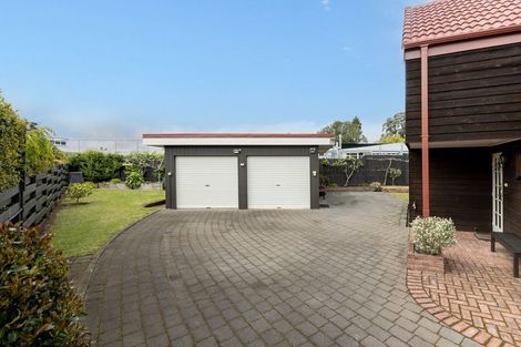Photo of property in 32 Clivedene Street, Matua, Tauranga, 3110