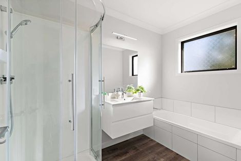 Photo of property in 3 George Street, Bulls, 4818