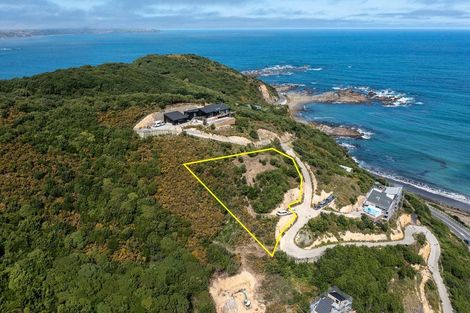 Photo of property in 239 Houghton Bay Road, Houghton Bay, Wellington, 6023