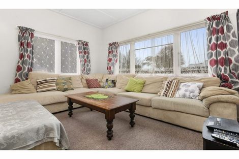 Photo of property in 7 Cureton Street, Morrinsville, 3300