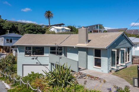 Photo of property in 9b The Esplanade, Raumati South, Paraparaumu, 5032