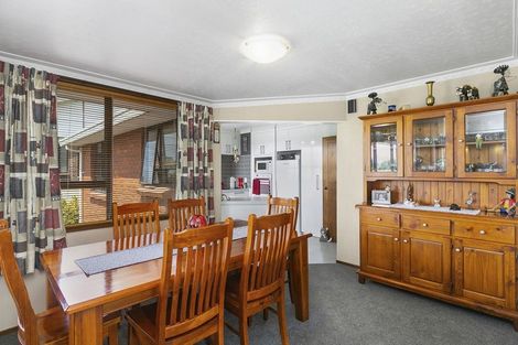 Photo of property in 70 Kinmont Crescent, Kinmont Park, Mosgiel, 9024