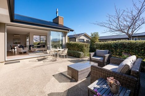 Photo of property in 11 Sunnyside Lane, Wanaka, 9305