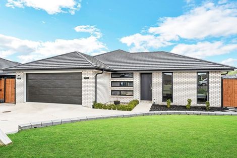 Photo of property in 139 Hitchen Road, Pokeno, 2402