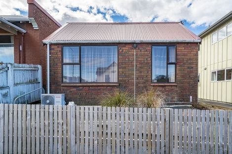 Photo of property in 32 Dundas Street, North Dunedin, Dunedin, 9016