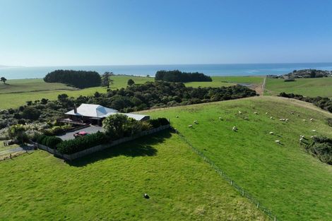 Photo of property in 61 Tinico Road, Kaka Point, Balclutha, 9271