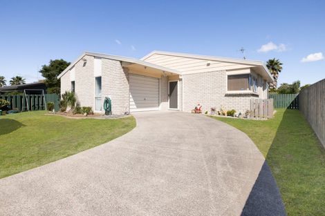 Photo of property in 3 Crisp Drive, Papamoa Beach, Papamoa, 3118
