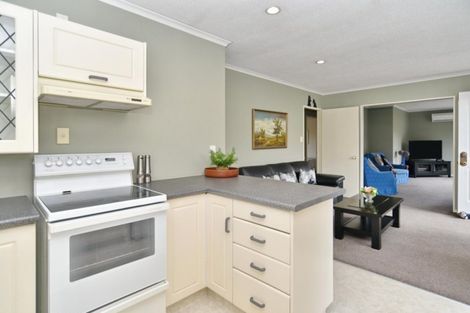 Photo of property in 1/9 Phoenix Lane, Northcote, Christchurch, 8052