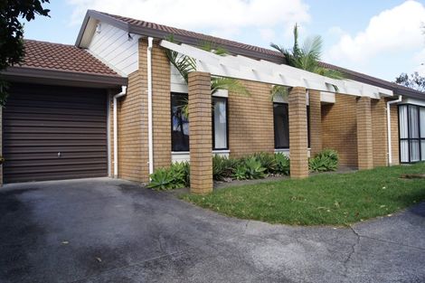 Photo of property in 8 Colt Place, Randwick Park, Auckland, 2105