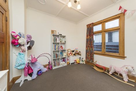 Photo of property in 442 Tremaine Avenue, Takaro, Palmerston North, 4410