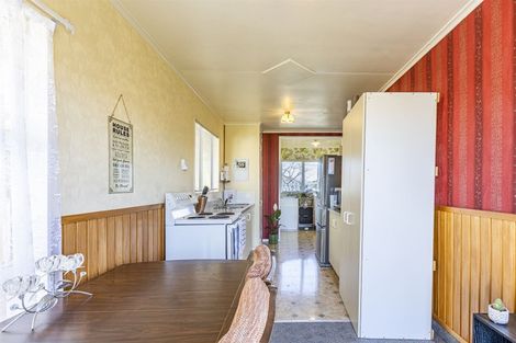 Photo of property in 7 Forth Terrace, Roslyn, Palmerston North, 4414