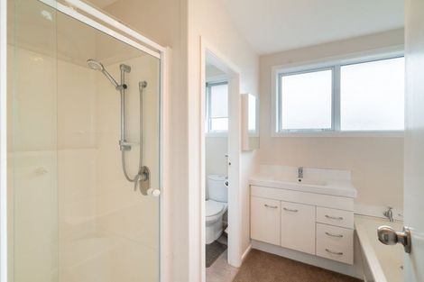 Photo of property in 12 Cowper Place, Avondale, Christchurch, 8061