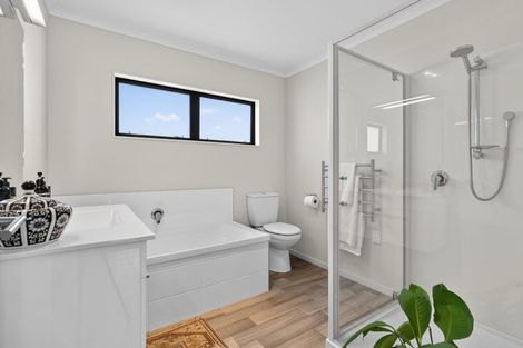 Photo of property in 64b Jack Boyd Drive, Mangawhai Heads, Kaiwaka, 0573