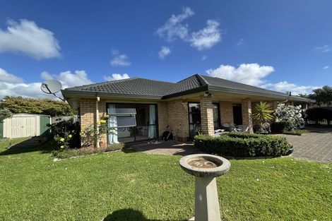 Photo of property in 85 Burswood Drive, Burswood, Auckland, 2013