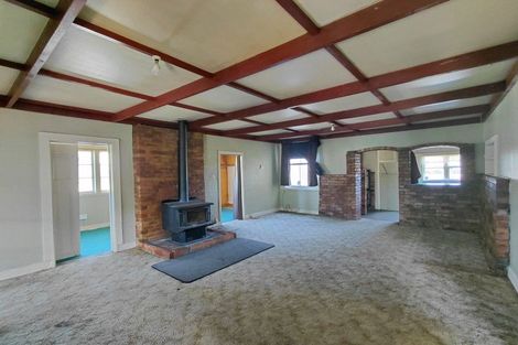 Photo of property in 16 Raumaewa Road, Mangaweka, 4797