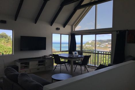 Photo of property in 10 Linwood Way, Island Bay, Wellington, 6023