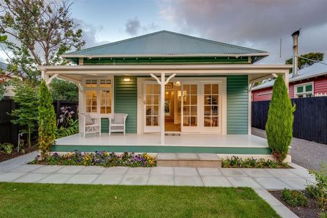 Photo of property in 18 Celia Street, Redcliffs, Christchurch, 8081