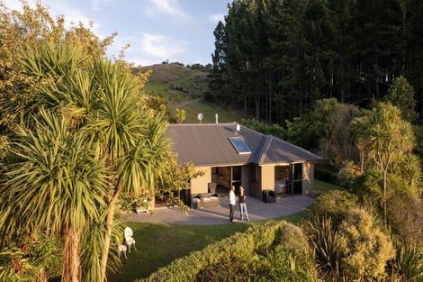 Photo of property in 2b Maungatawhiri Road, Raglan, 3295